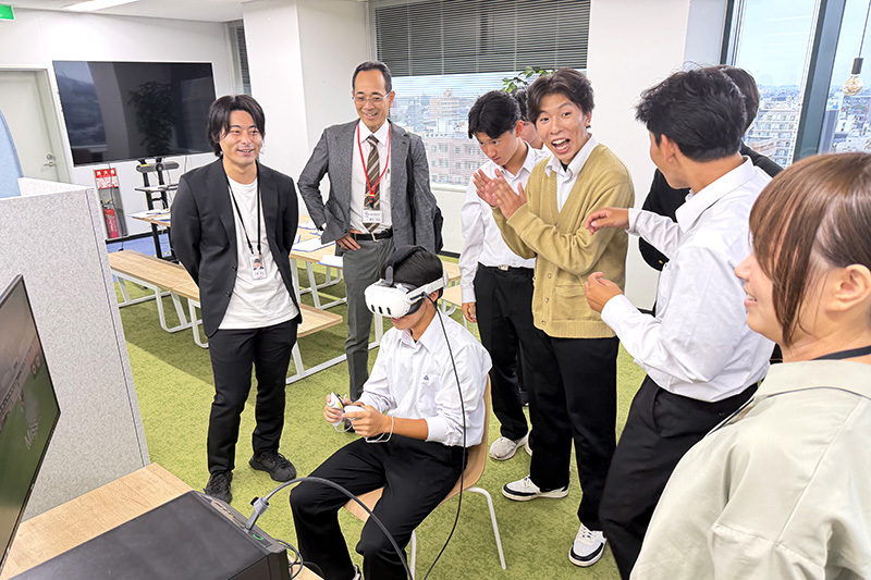 会社見学の様子